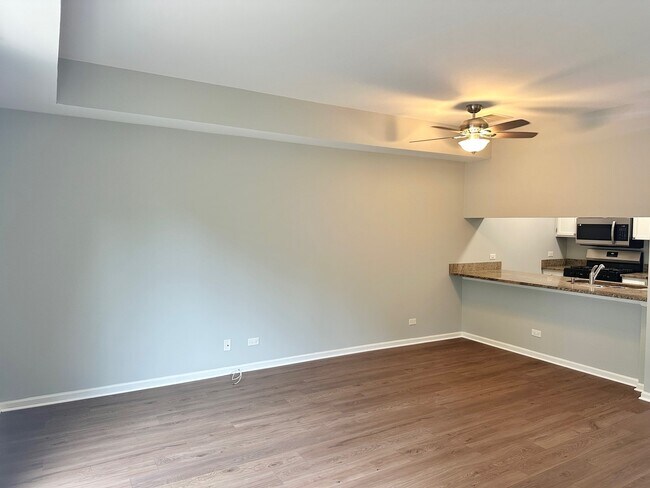 Building Photo - 1132 Regency Ct
