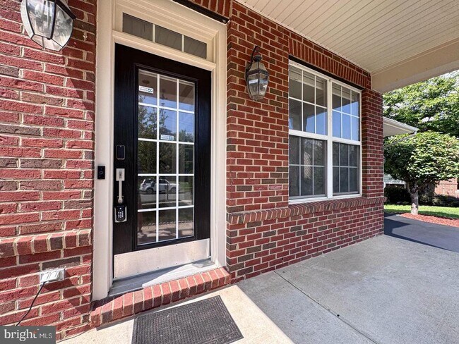 Foto del edificio - 22827 Oakgrove Rd