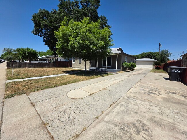 Foto del edificio - 112 W Feemster Ave