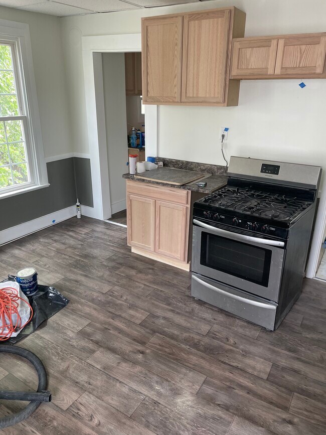Kitchen - 91 Wolcott St