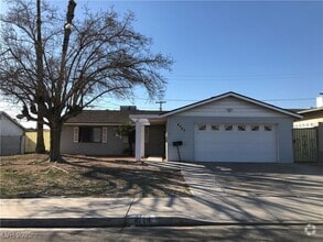 Building Photo - 4729 Cinderella Ln