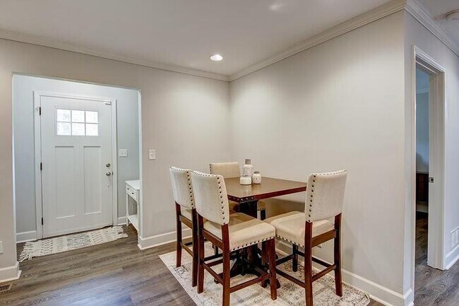 Foto del edificio - House 3 bed, 2 bath