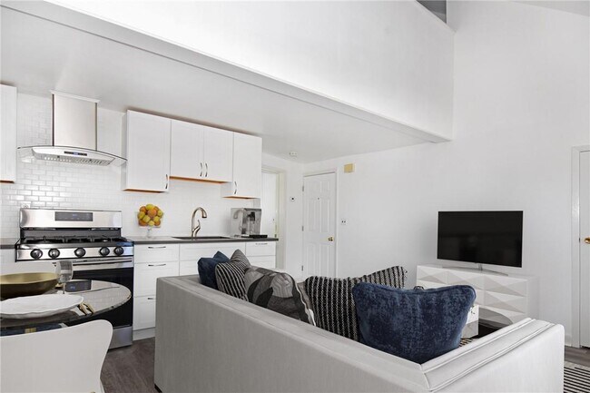 Foto del edificio - 44 Ridge St