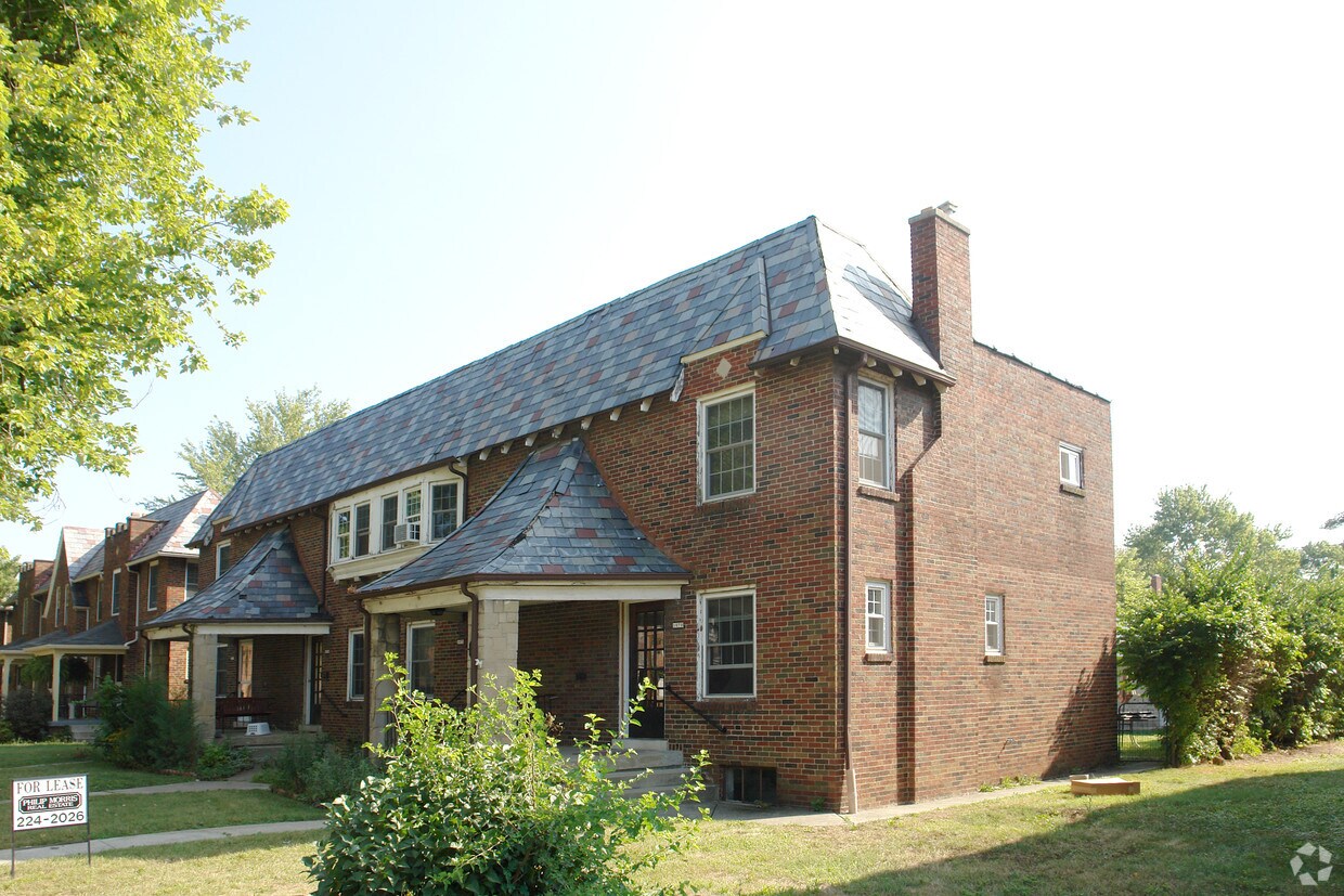 Primary Photo - 1670-1676 Glenn Ave