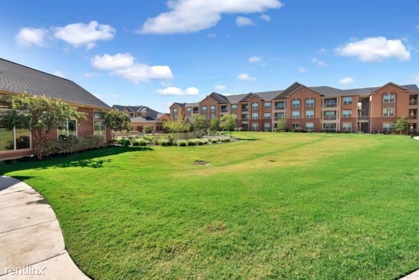 350 N State Hwy 360, Mansfield, TX 76063 Condo for Rent in Mansfield