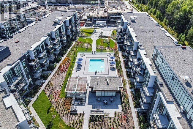 Photo du bâtiment - 415 Sea Ray Ave