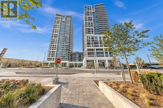 Building Photo - 9000 Jane St