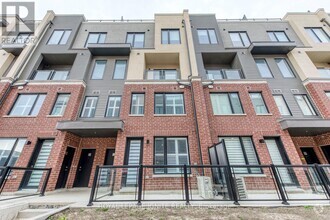 Building Photo - 3556-3556 Colonial Dr