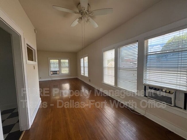 Foto del edificio - 3762 W 7th St