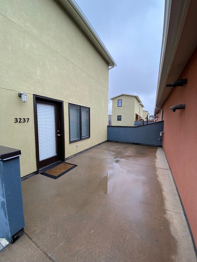 3237 Carbon Pl, Boulder, CO 80301 Townhome Rentals in Boulder CO