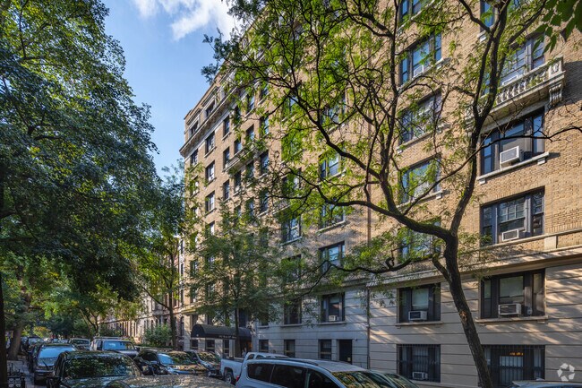Building Photo - 160 W 87th St