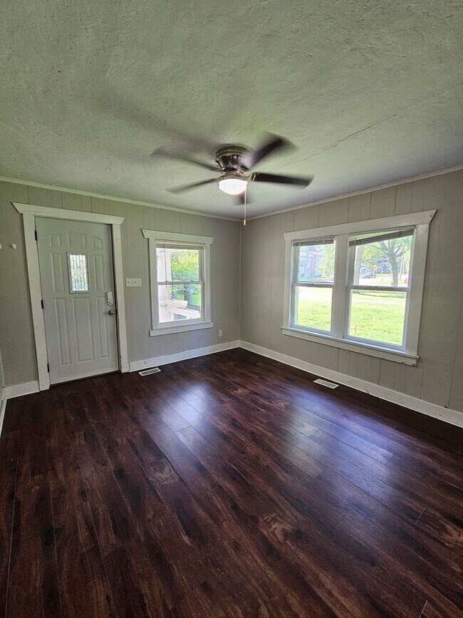 Foto del edificio - 2 bedroom | 1 Bathroom Home | Pets Welcome!