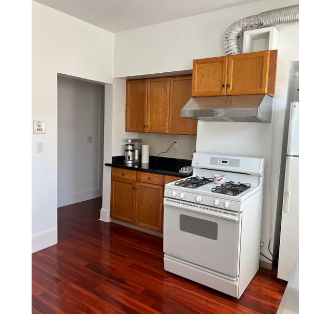 Building Photo - 103 Sciarappa St