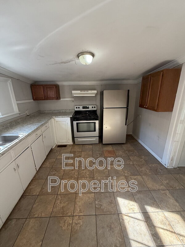 Foto del edificio - 1209 N Hyde Park Ave