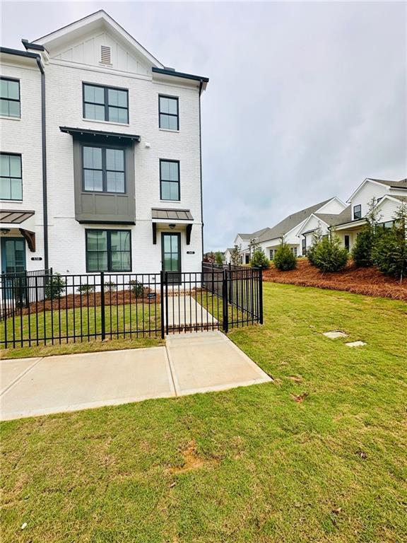 Foto principal - 1400 Northside Forsyth Dr