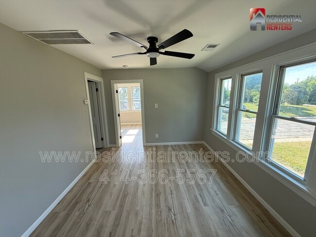 Foto del edificio - 3351 N 6th St