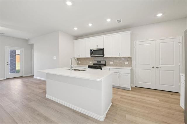 Foto del edificio - 717 Leavenworth Dr