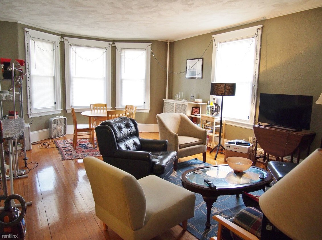 148 Strathmore Rd Unit 34, Brighton, MA 02135 Condo for Rent in