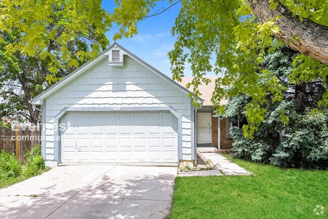 Building Photo - 3904 S Espana St