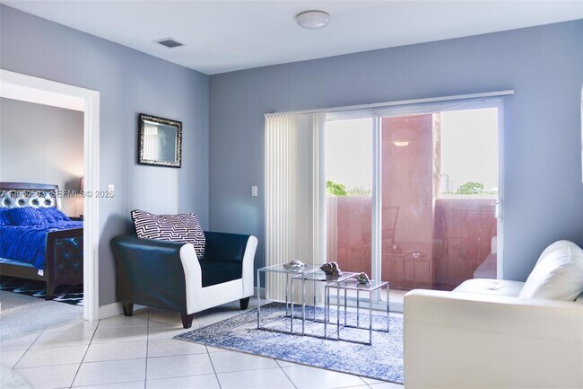 Foto del edificio - 2280 SW 32nd Ave