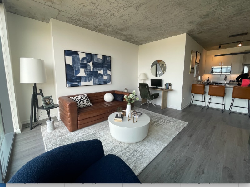 Photo - 7890 N Kingsbury St (Chicago, IL)