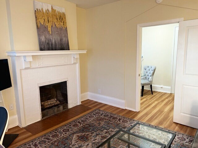 Bedroom 1 / Living Room - 514 Walnut Ave