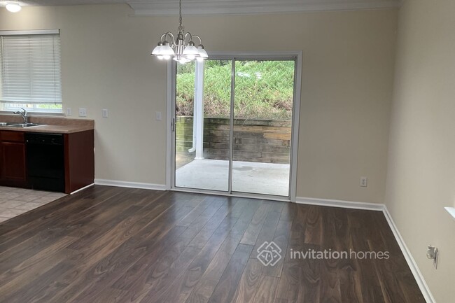 Building Photo - 174 Silver Fox Trl