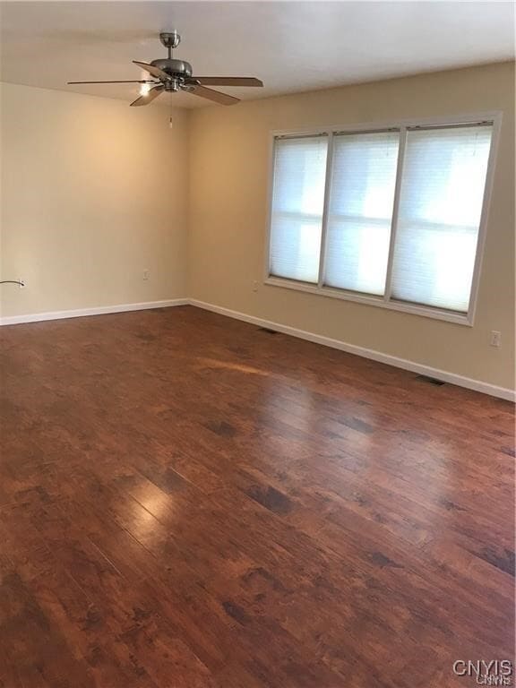 Building Photo - 104 Stone Dr