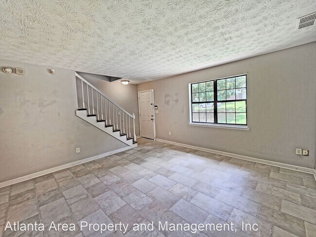 Building Photo - 4 br, 2 bath House - 1108 Iron Gate Blvd.