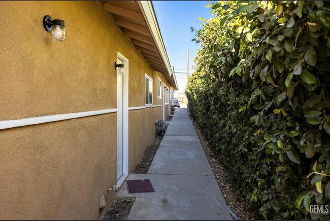 Foto del edificio - 924 Day Ave