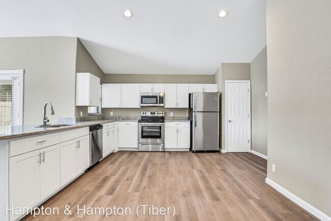 Foto del edificio - 3 br, 2 bath House - 311 N BUENA VISTA AVE