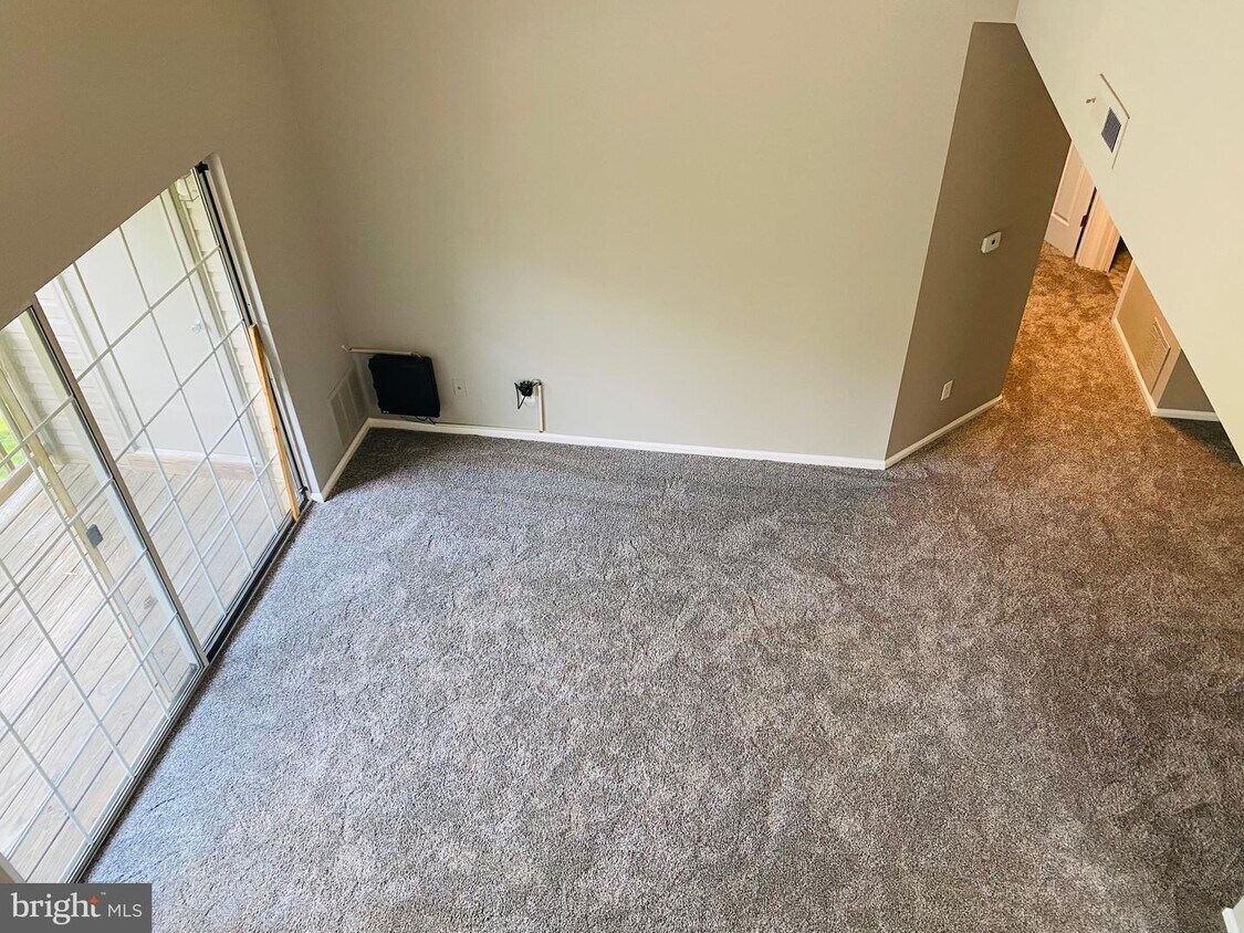 Foto principal - 1504 Hawthorne Ct