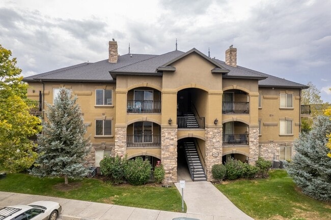 Building Photo - 518 S 2150 W