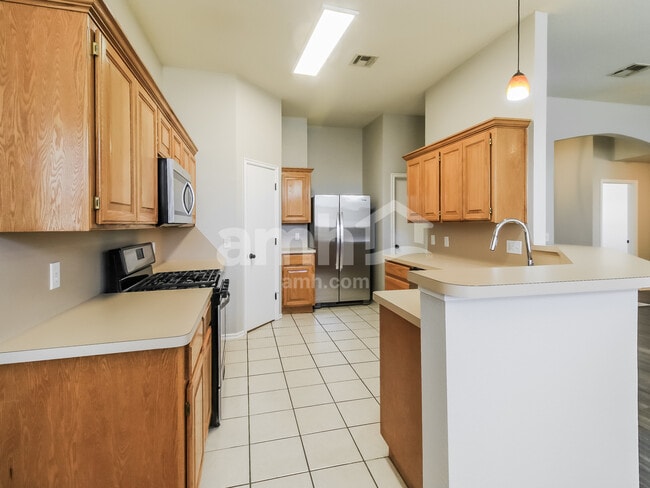 Foto del edificio - 3217 Bishop Rock Pl