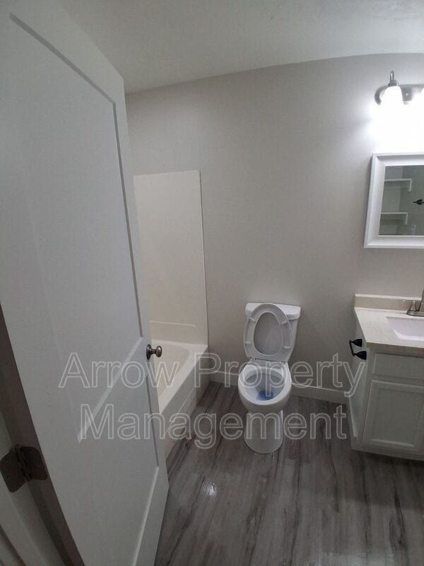 Foto del edificio - 731 E Crawford St