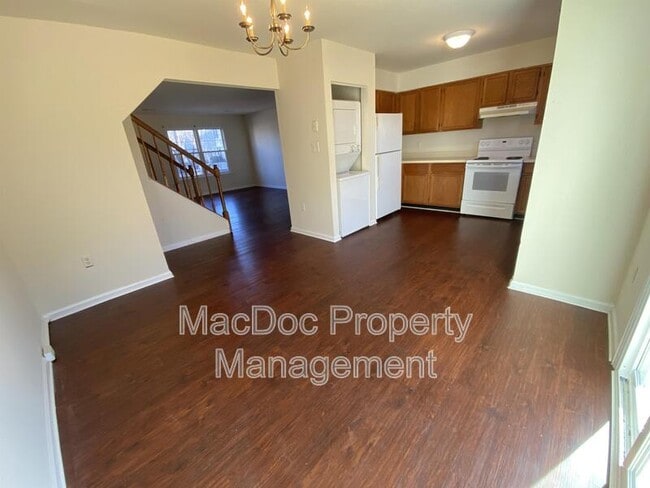 Building Photo - 3635 McDowell Ct