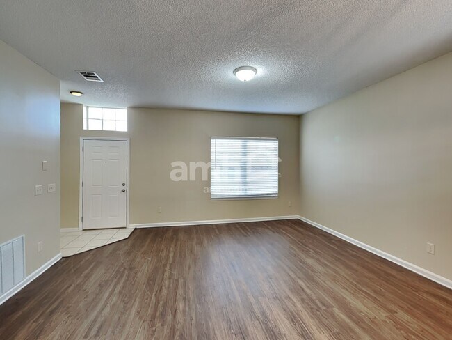 Building Photo - 3228 Abbeyfield Lane