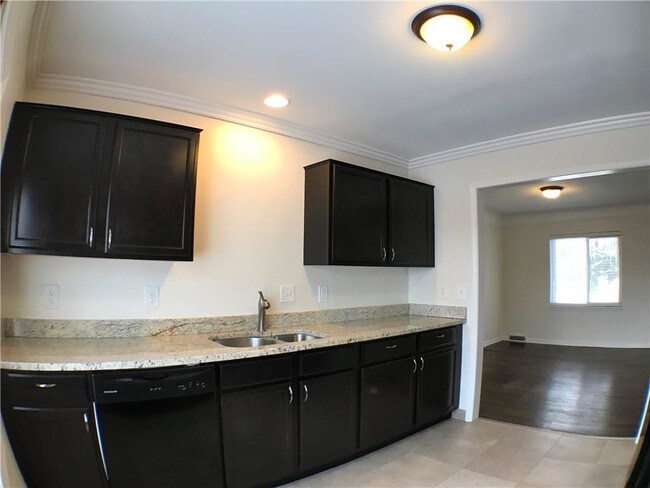 Building Photo - 487 Neff Rd