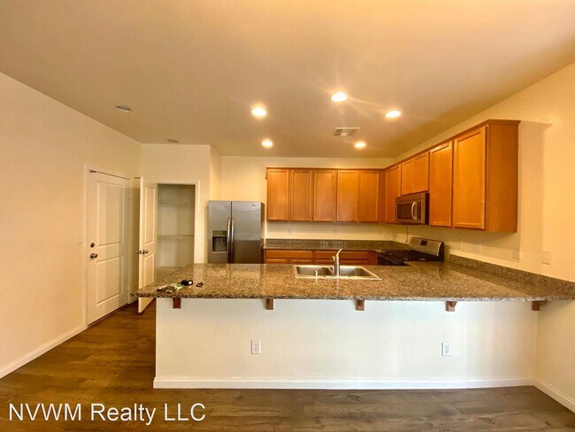 Foto del edificio - 3 br, 2.5 bath House - 11219 Sweetstem Ct
