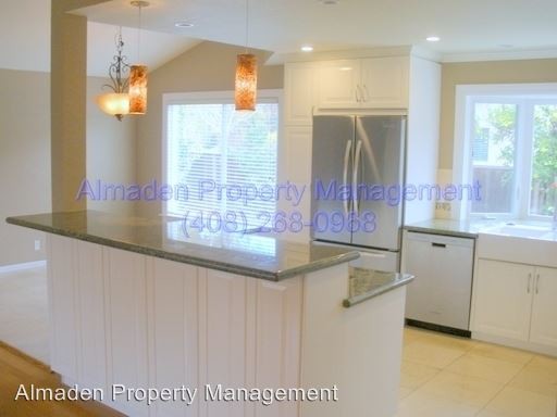 Building Photo - 152 Teralba Ct