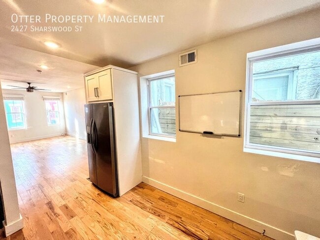 Building Photo - 3BR/1.5BA Home with Finished Basement Spac...