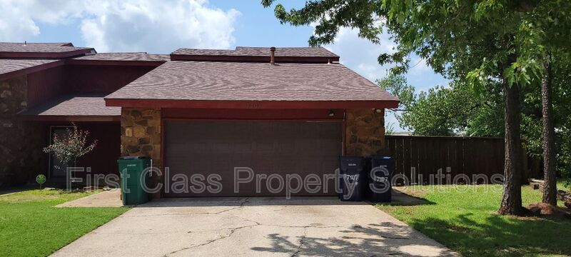 Primary Photo - 7407 Kings Manor Ct