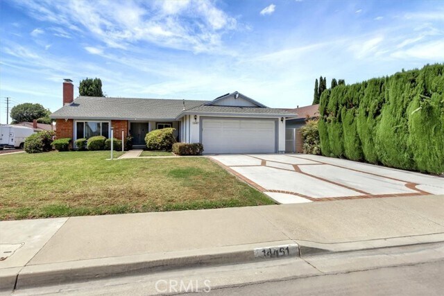 Foto del edificio - 14461 Silverbrook Dr