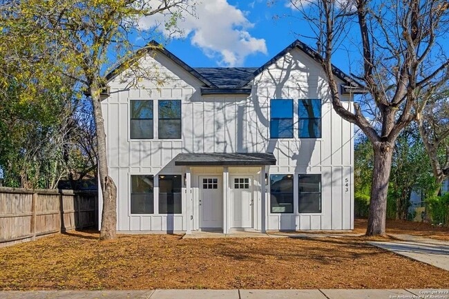 Building Photo - 543 Delmar St
