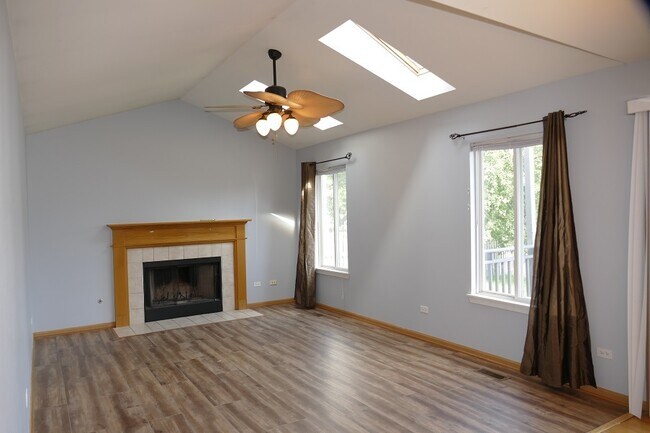 Foto del edificio - 2551 Smithfield Ln