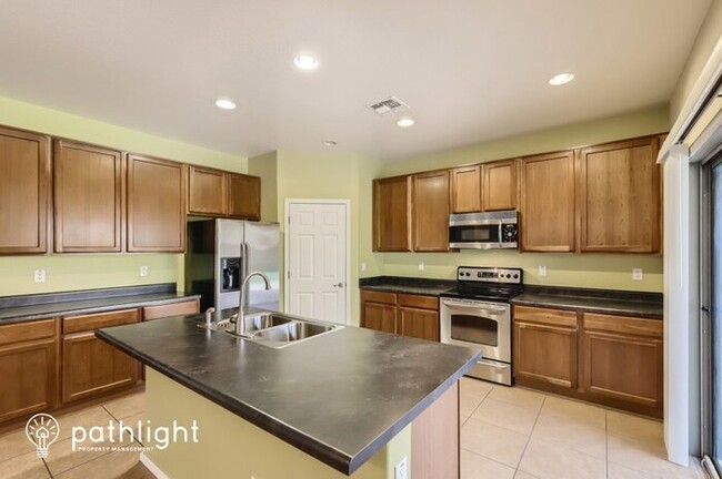 Building Photo - 5422 W Harwell Road, Laveen, AZ, 85339
