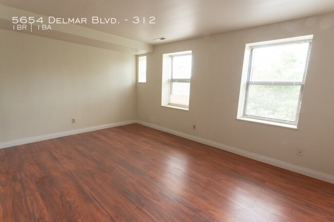 Building Photo - 5654 Delmar Blvd
