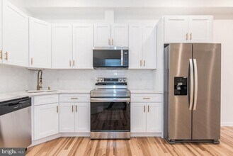 Building Photo - 315 N Preston St