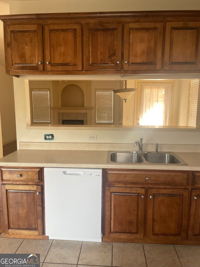 Building Photo - 1114 Southbend Dr