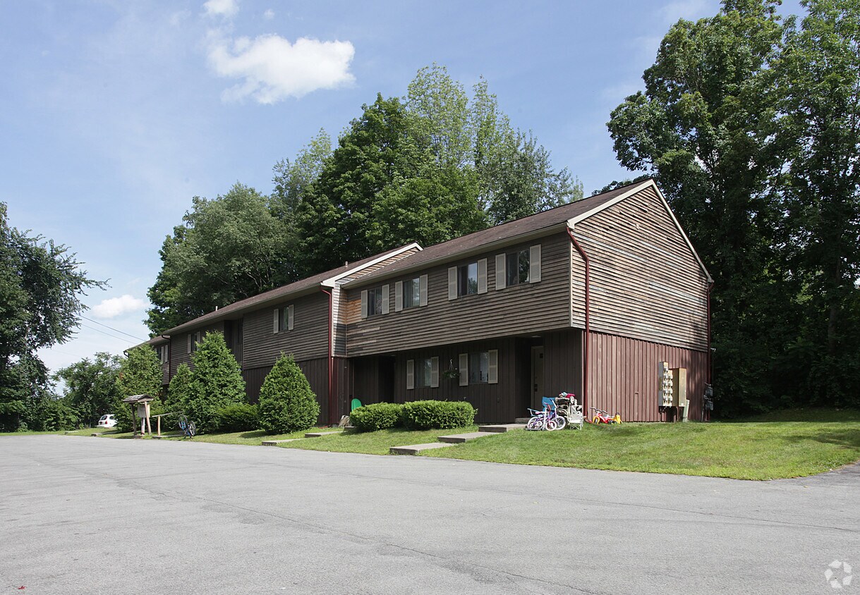 Corinth Commons Apartaments - Corinth Commons Apartments